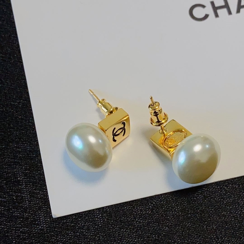 Ch**el earrings